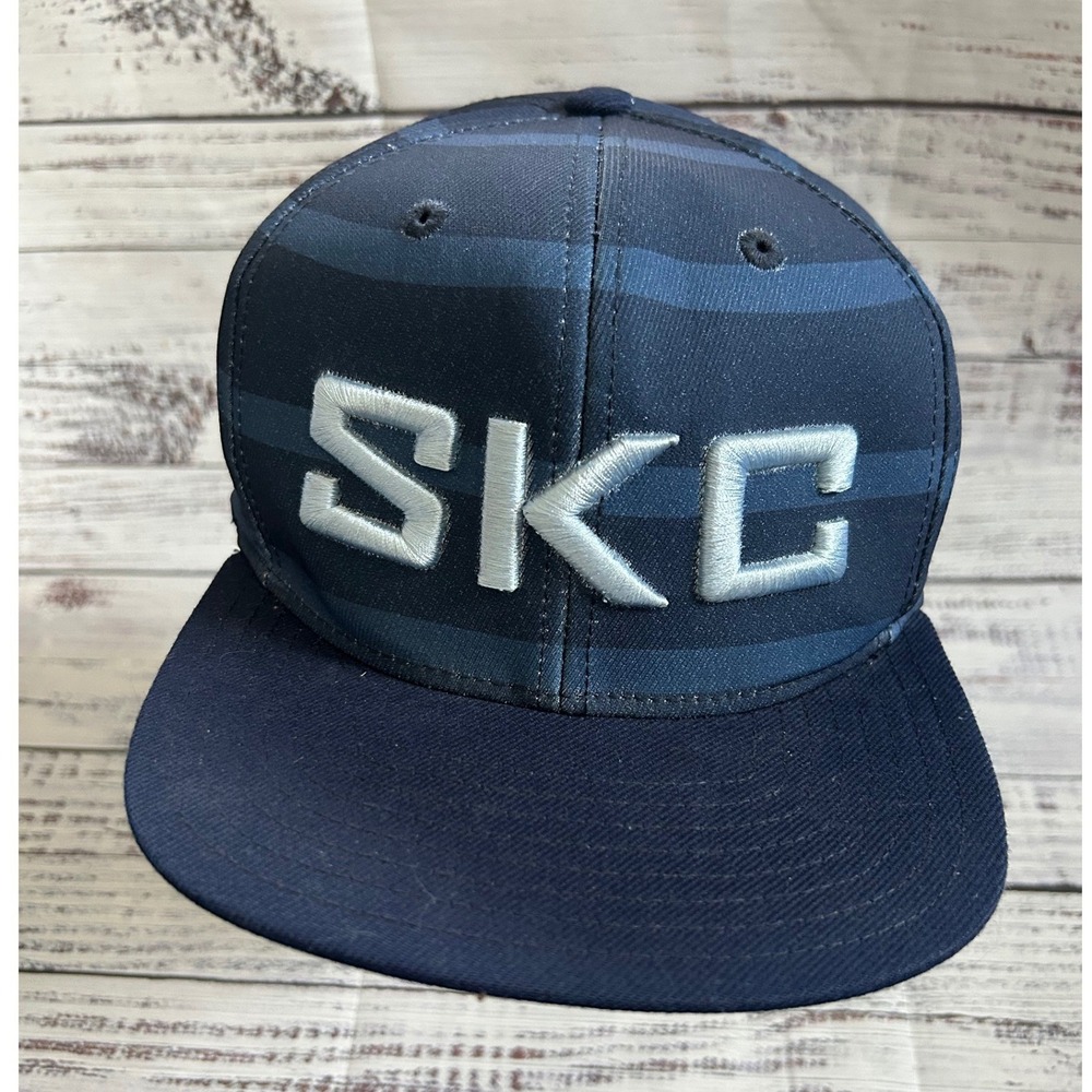 Adidas Sporting Kansas City SKC MLS Snapback Hat Navy Blue Striped Flat Brim Cap - Picture 2 of 7
